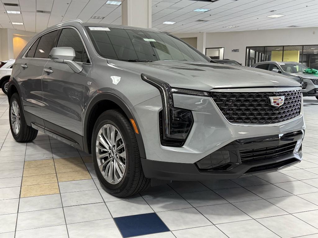 new 2025 Cadillac XT4 car, priced at $40,834