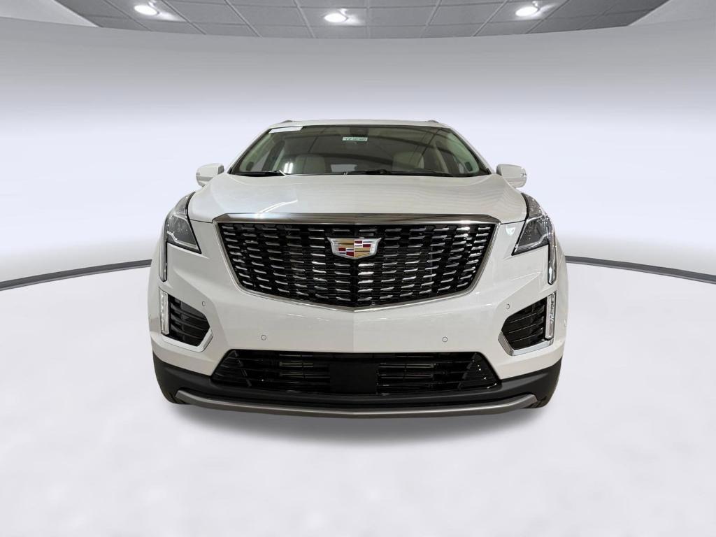 new 2026 Cadillac XT5 car, priced at $60,591