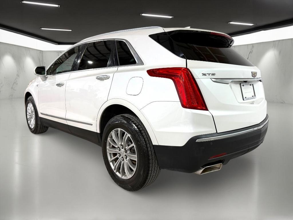 used 2017 Cadillac XT5 car, priced at $9,999