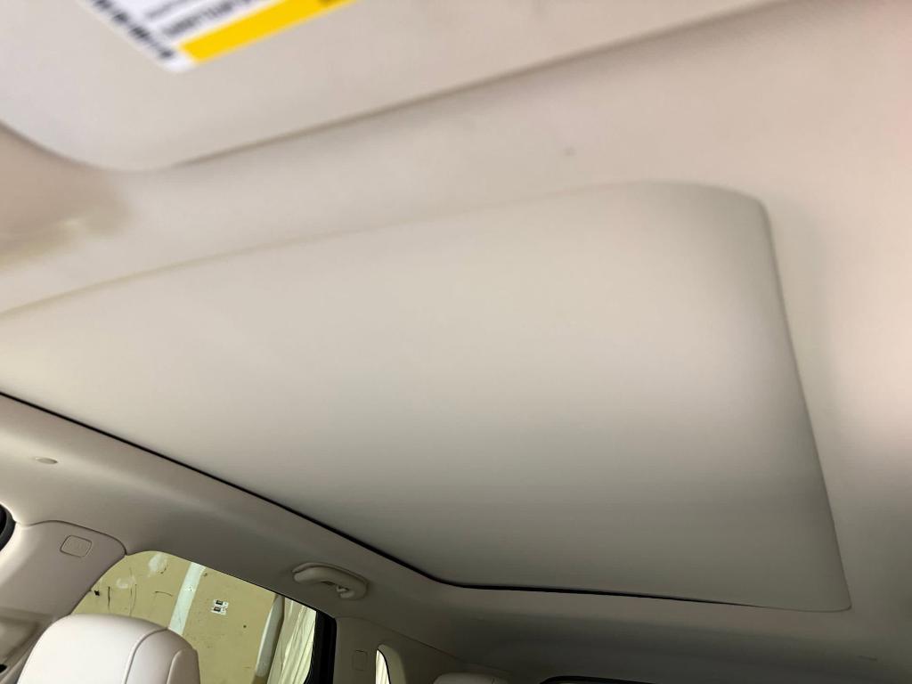 new 2026 Cadillac XT5 car, priced at $58,411