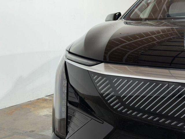 new 2025 Cadillac OPTIQ car, priced at $54,381