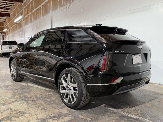 new 2025 Cadillac OPTIQ car, priced at $54,381