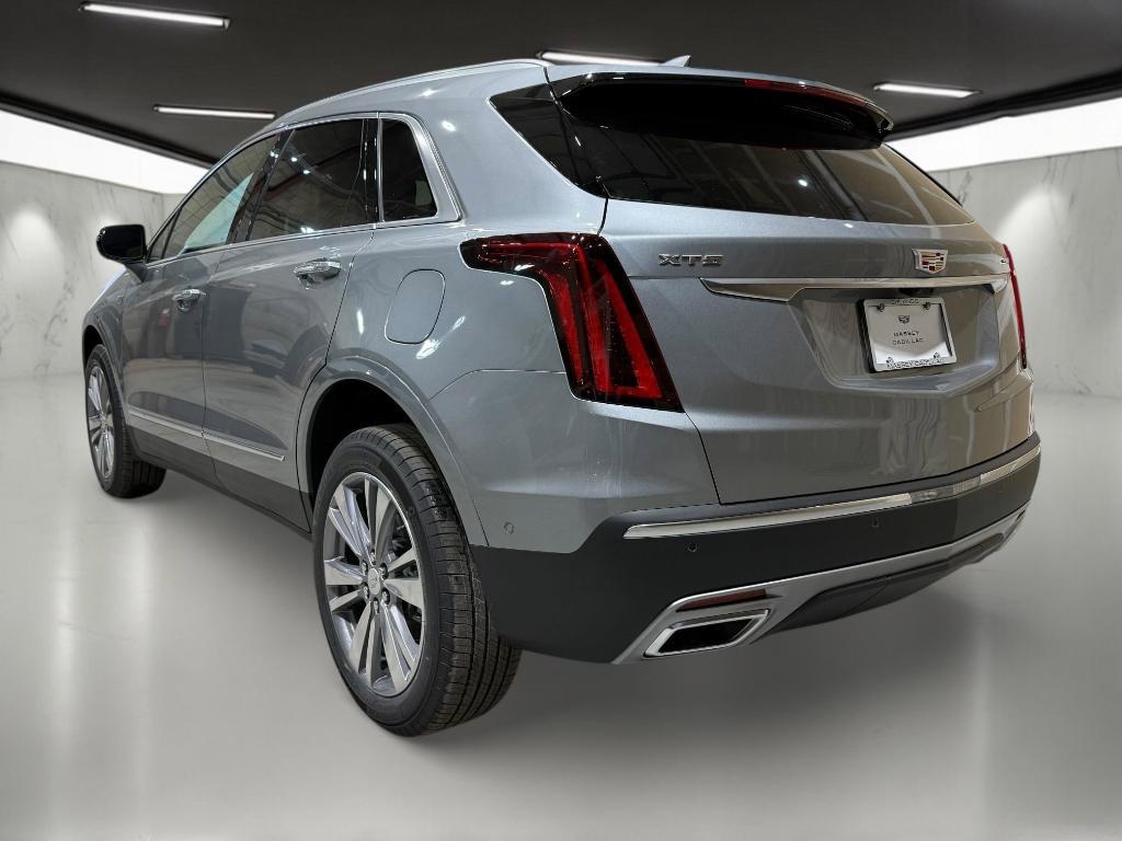 new 2026 Cadillac XT5 car, priced at $57,791