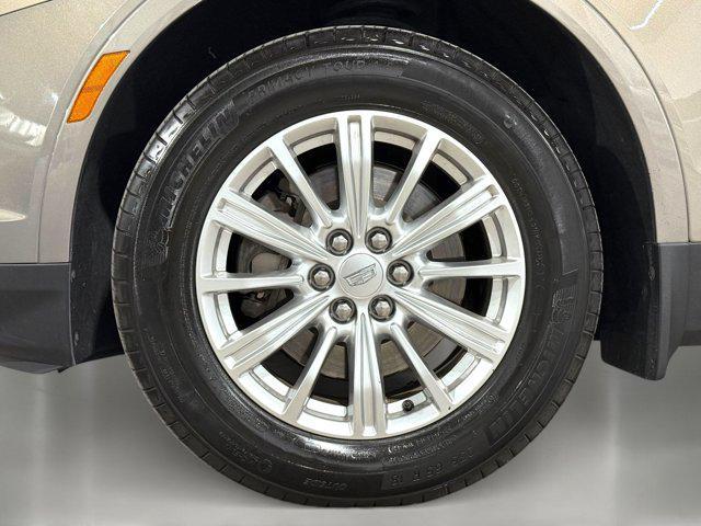 used 2019 Cadillac XT5 car, priced at $17,497