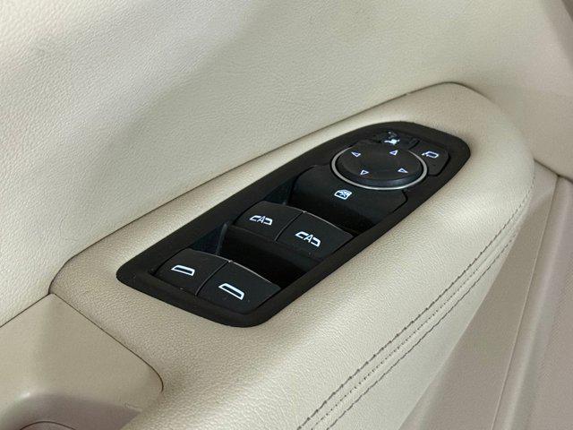 used 2019 Cadillac XT5 car, priced at $17,497