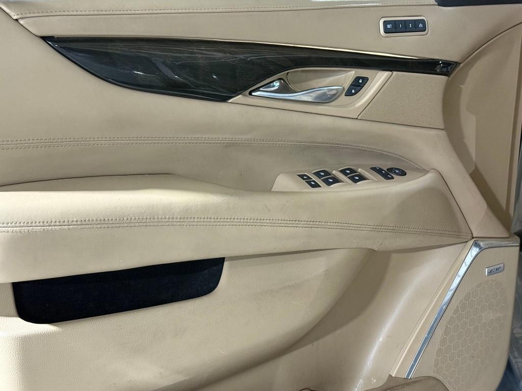 used 2018 Cadillac Escalade ESV car, priced at $21,996