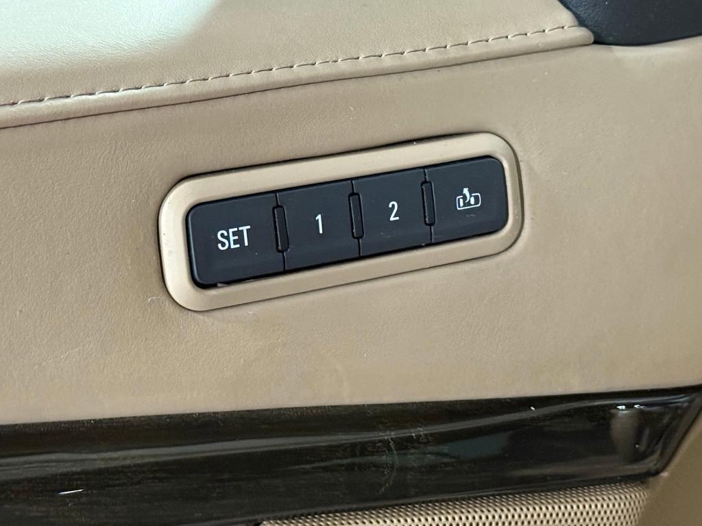 used 2018 Cadillac Escalade ESV car, priced at $21,996