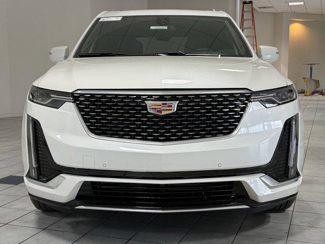 new 2025 Cadillac XT6 car, priced at $50,313