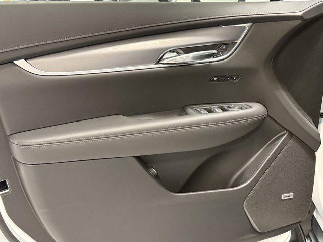 new 2025 Cadillac XT6 car, priced at $50,313