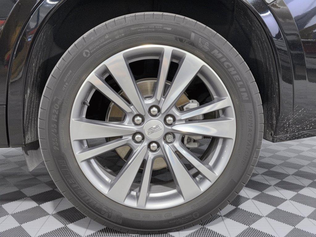 used 2024 Cadillac XT6 car, priced at $34,435