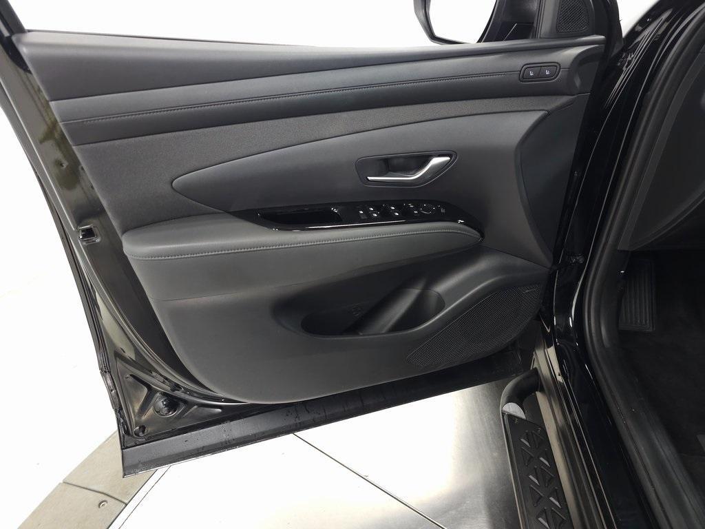 used 2025 Hyundai SANTA CRUZ car, priced at $36,498