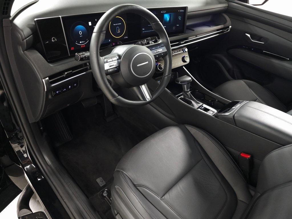 used 2025 Hyundai SANTA CRUZ car, priced at $36,498