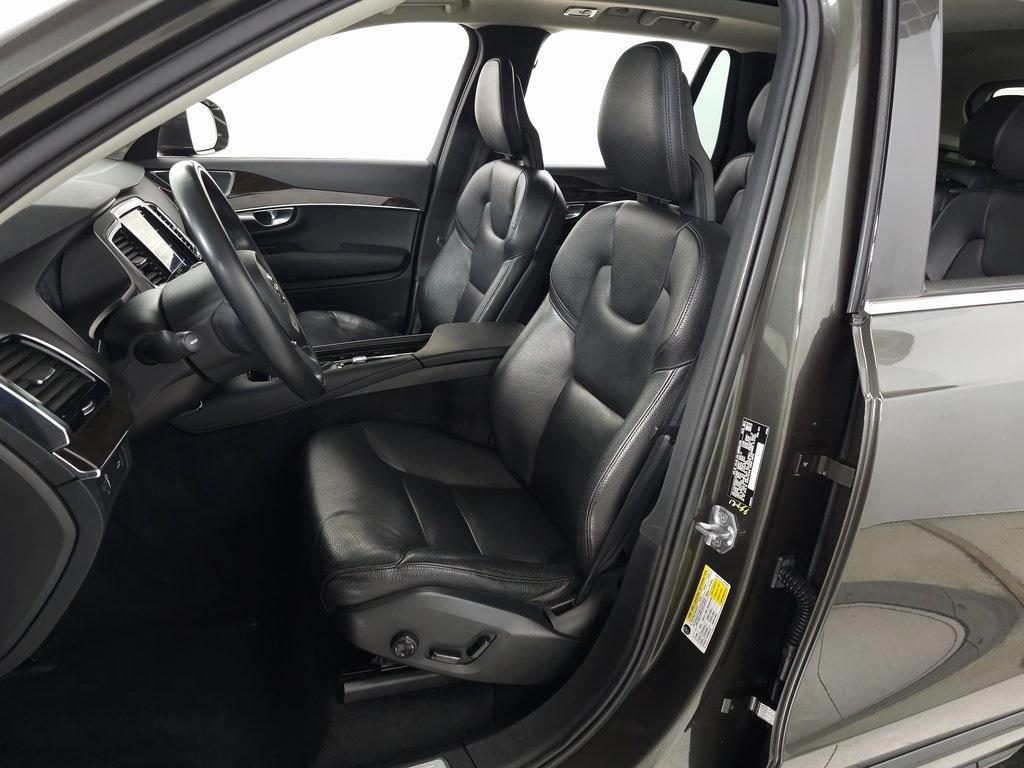 used 2018 Volvo XC90 car, priced at $21,200