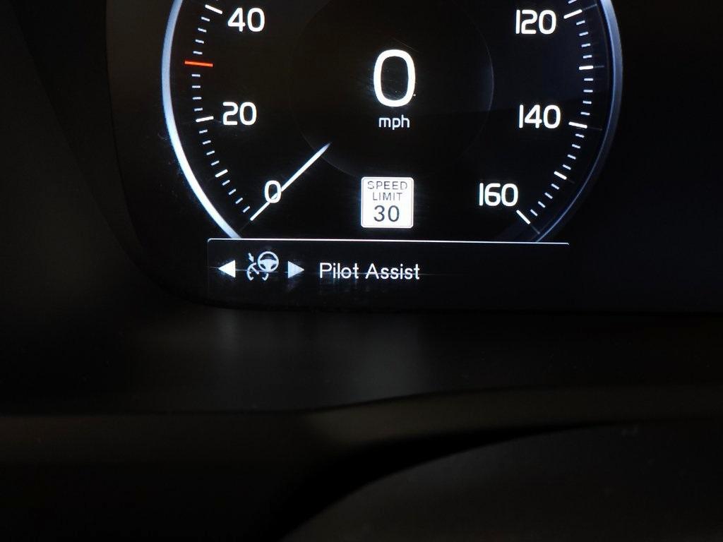 used 2018 Volvo XC90 car, priced at $21,200