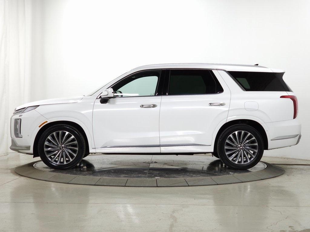 used 2024 Hyundai Palisade car, priced at $37,700