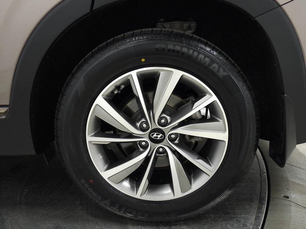 used 2020 Hyundai Santa Fe car, priced at $16,200