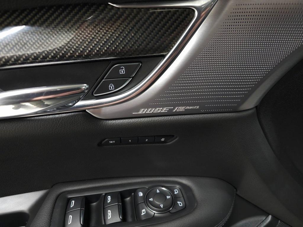 used 2020 Cadillac XT6 car, priced at $26,000