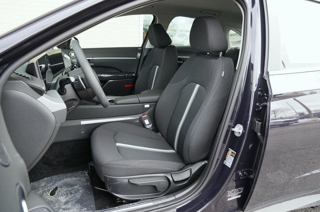 new 2026 Hyundai Sonata Hybrid car, priced at $27,847