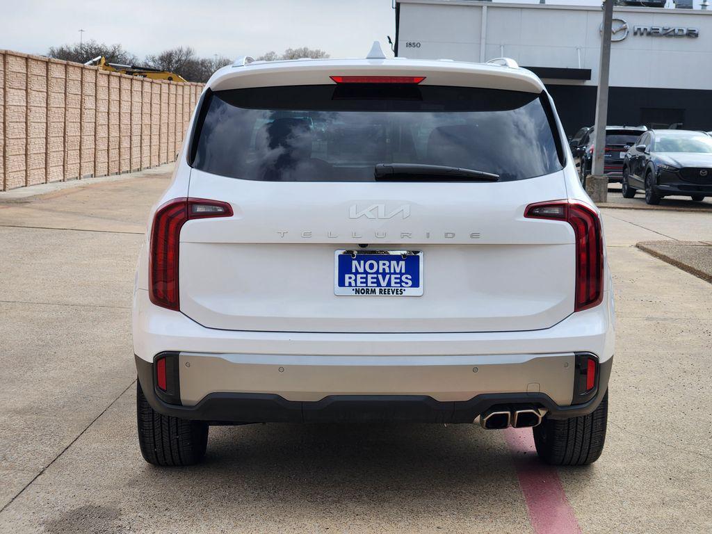 used 2025 Kia Telluride car, priced at $35,000