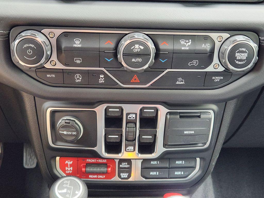 used 2025 Jeep Wrangler car, priced at $34,999