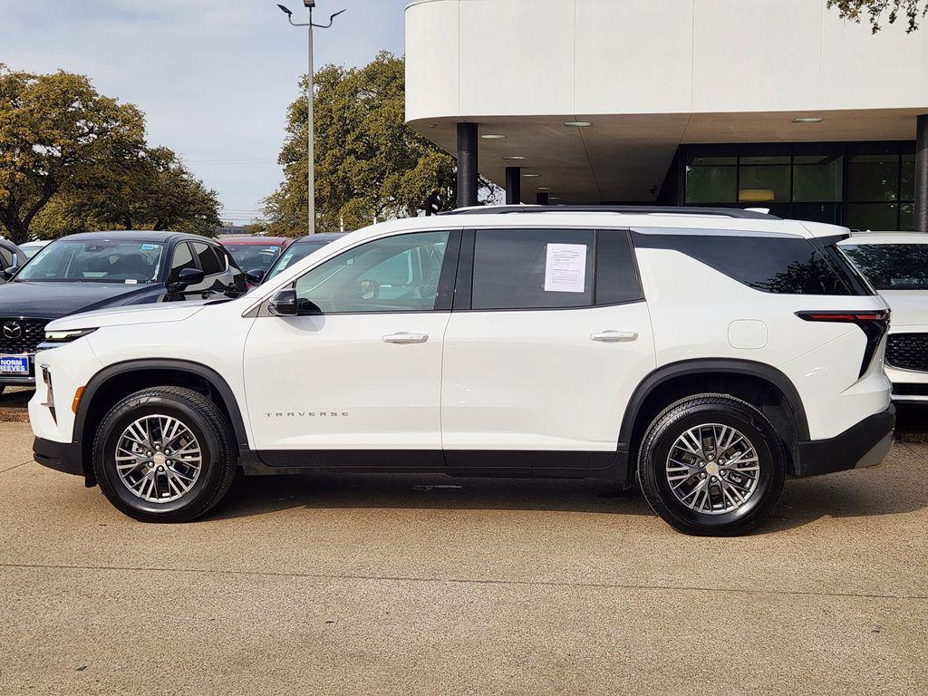 used 2026 Chevrolet Traverse car, priced at $38,497