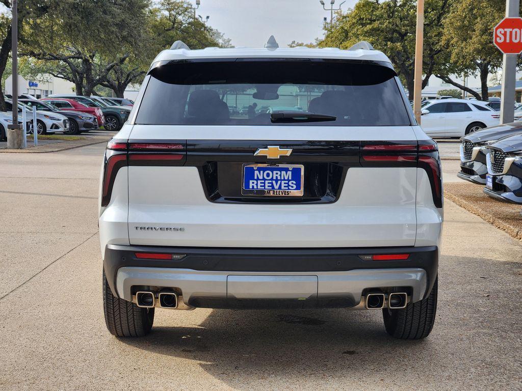 used 2026 Chevrolet Traverse car, priced at $38,497