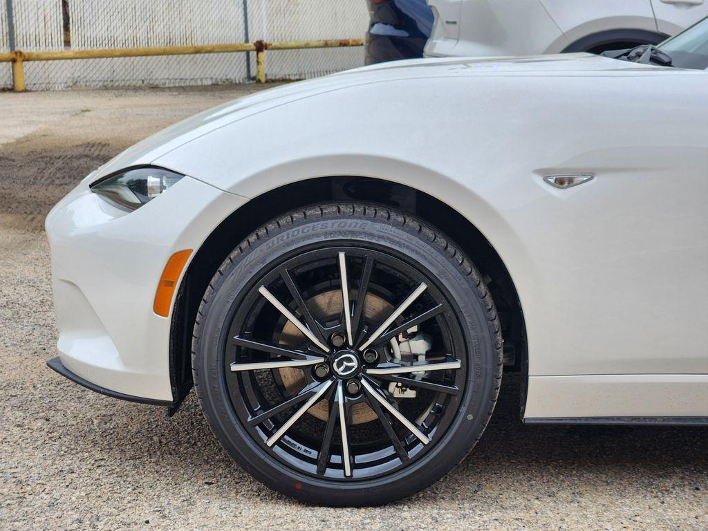 new 2026 Mazda MX-5 Miata RF car, priced at $39,829