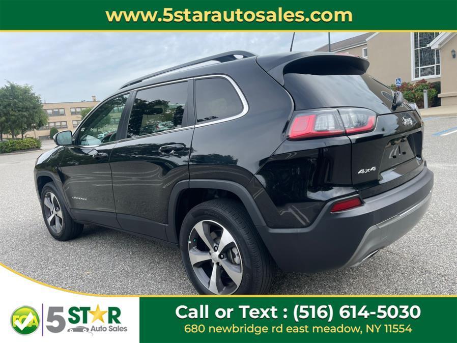 used 2022 Jeep Cherokee car, priced at $18,400