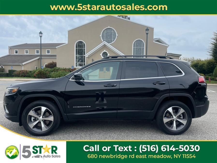 used 2022 Jeep Cherokee car, priced at $18,400