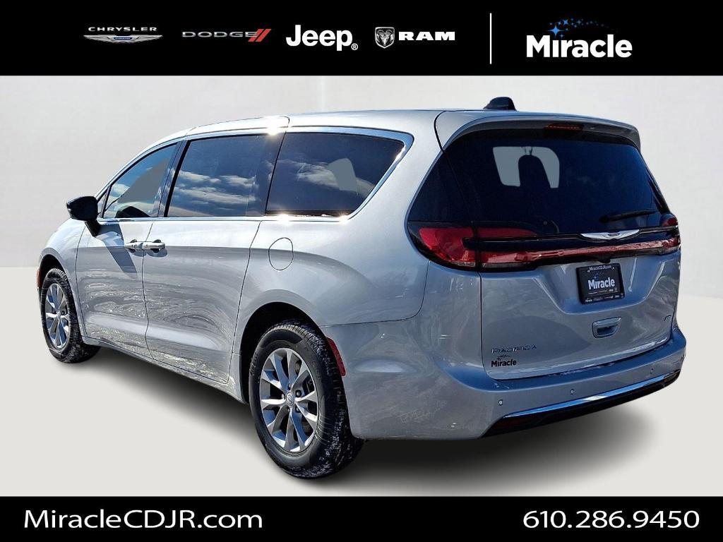 new 2026 Chrysler Pacifica car, priced at $46,714