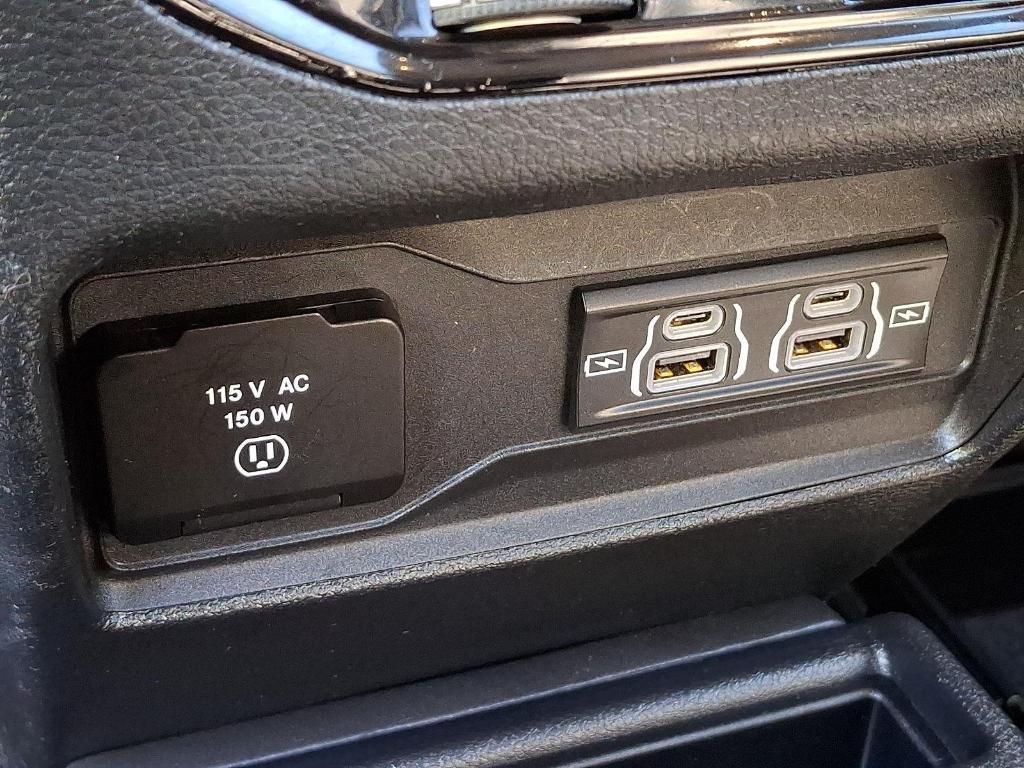 used 2021 Jeep Grand Cherokee L car, priced at $25,995