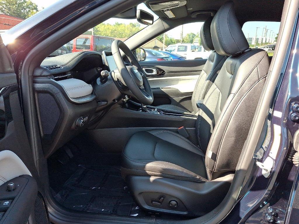 new 2026 Jeep Compass car, priced at $34,416