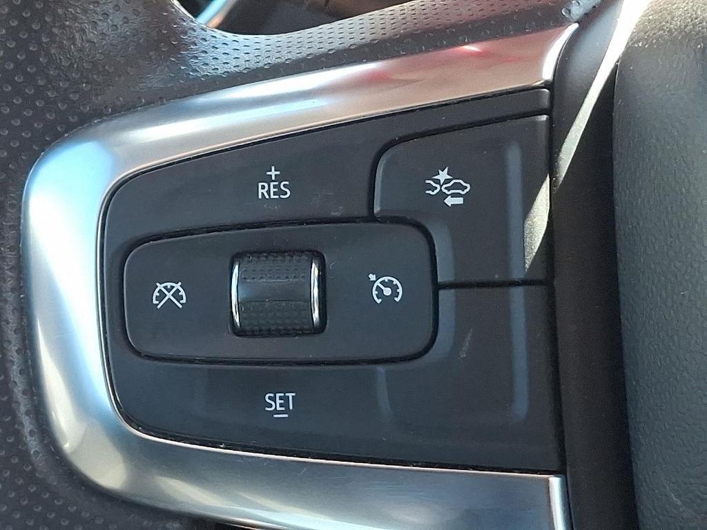 used 2022 Chevrolet Blazer car, priced at $23,895