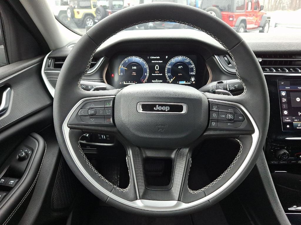 used 2023 Jeep Grand Cherokee car, priced at $28,995