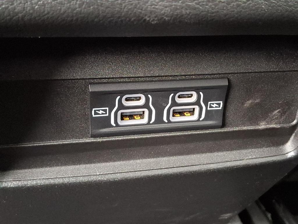 used 2023 Jeep Grand Cherokee car, priced at $28,995