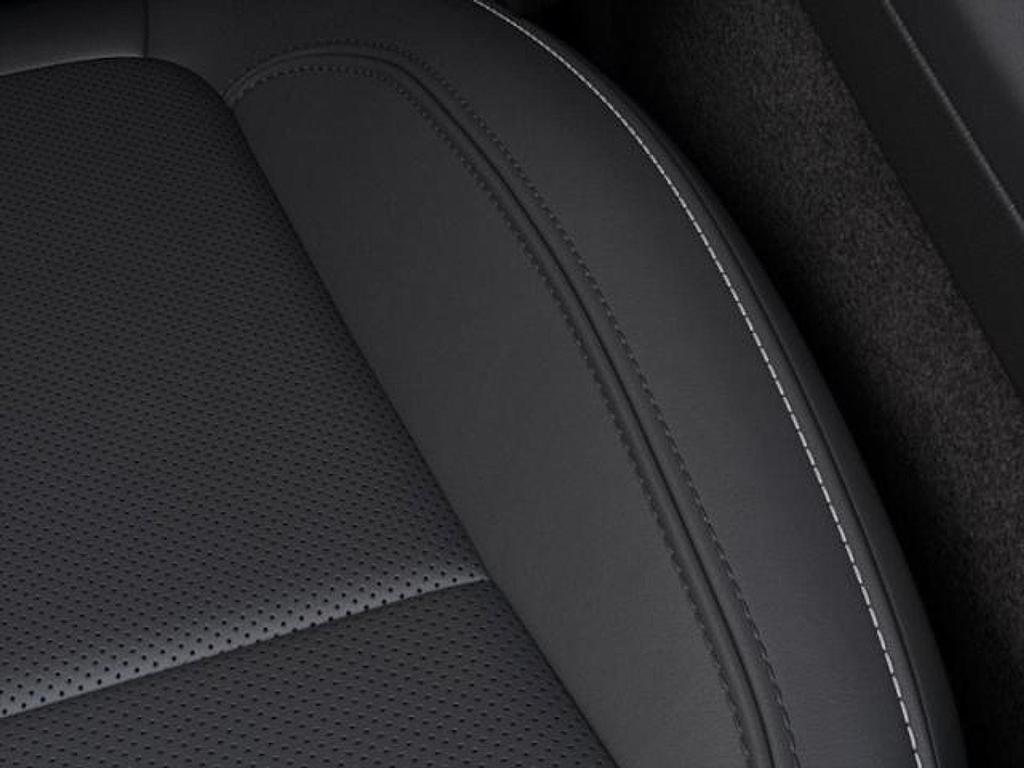 new 2026 Jeep Grand Wagoneer car, priced at $75,537