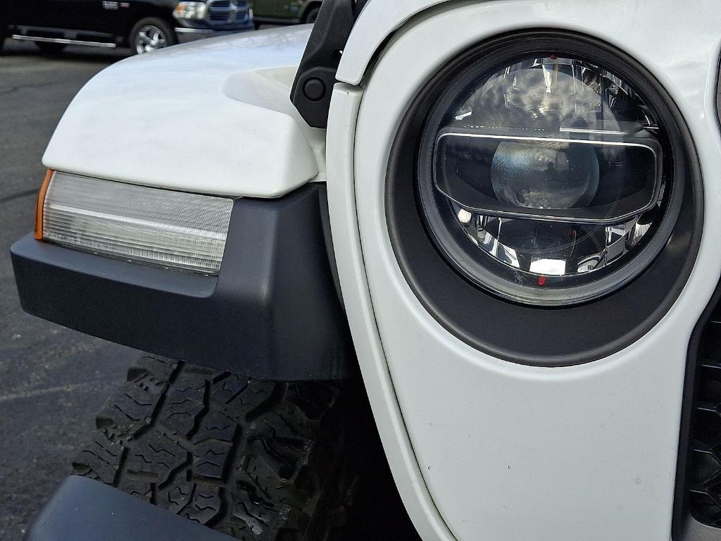 used 2020 Jeep Gladiator car, priced at $28,500