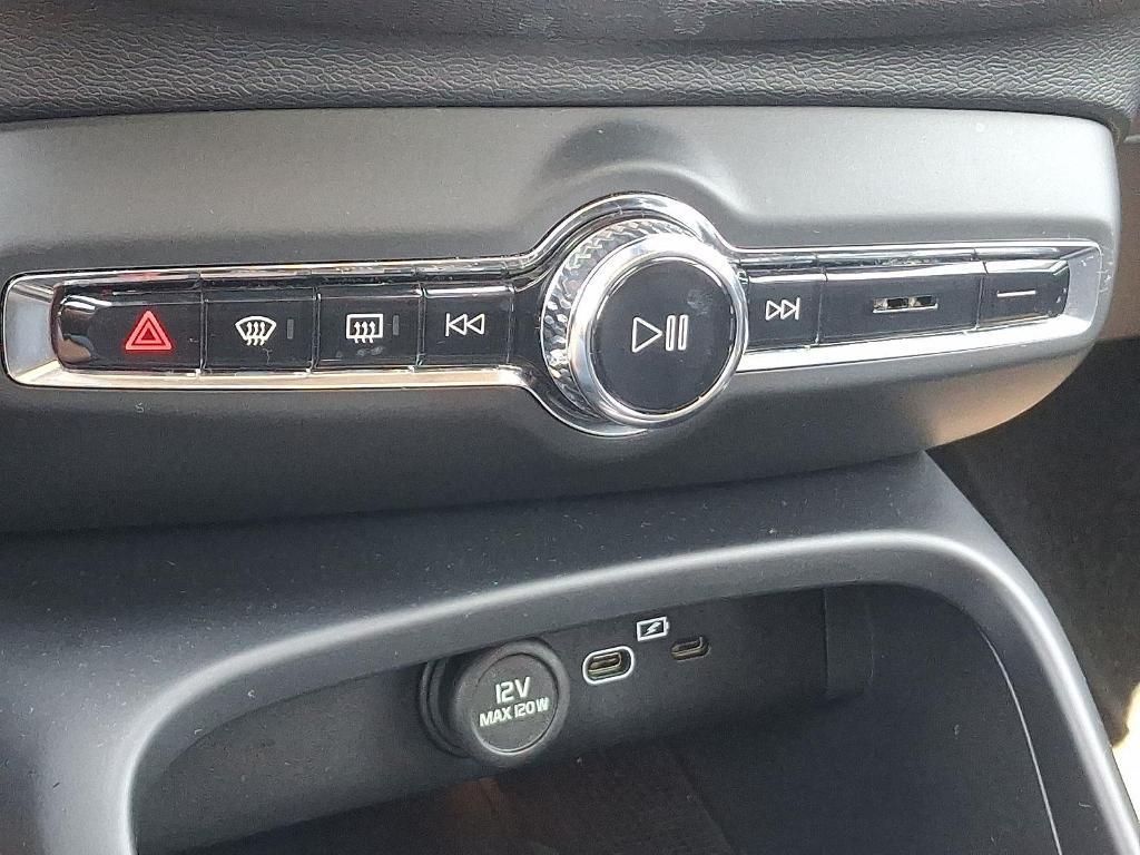 used 2024 Volvo XC40 car, priced at $28,995