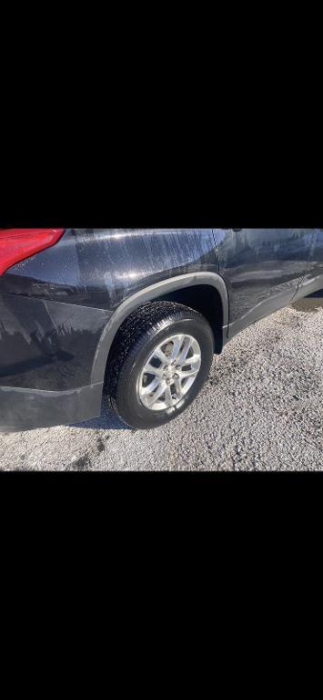 used 2018 Chevrolet Traverse car, priced at $17,000