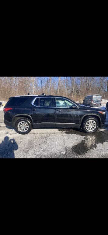used 2018 Chevrolet Traverse car, priced at $17,425