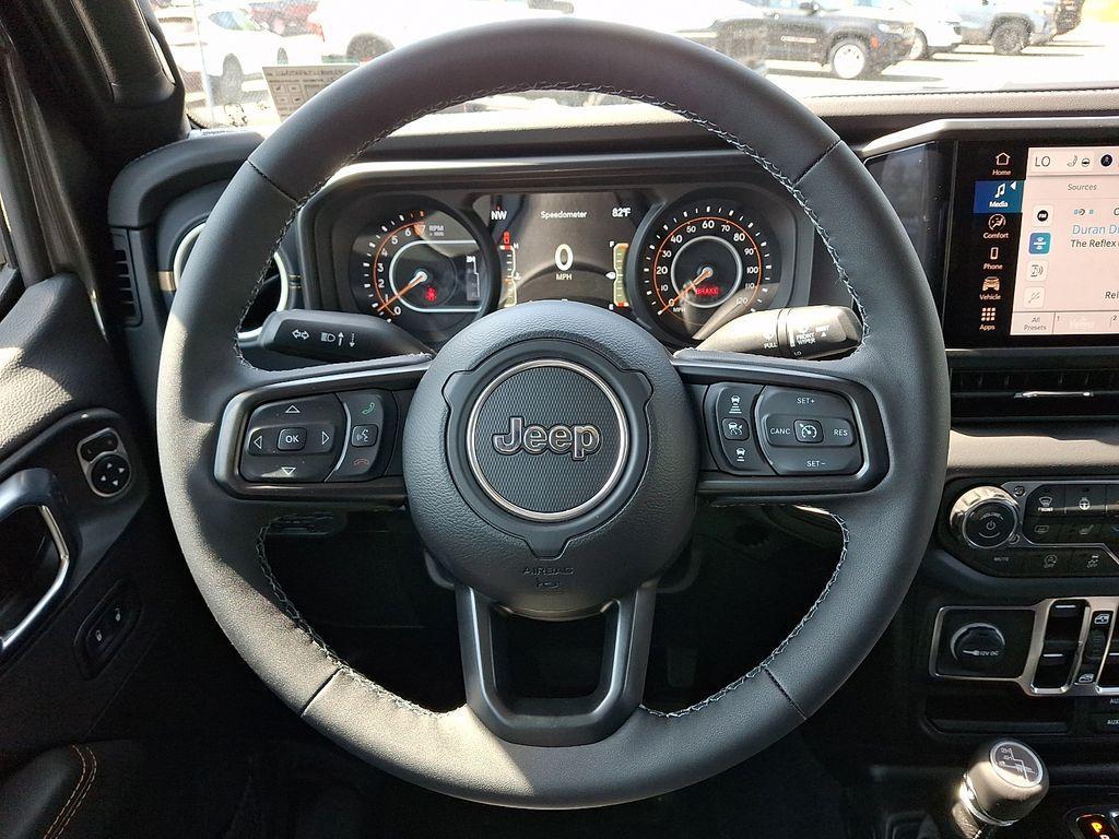 new 2026 Jeep Gladiator car, priced at $47,889