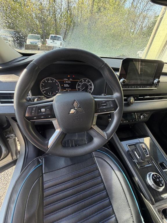 used 2022 Mitsubishi Outlander car, priced at $19,995