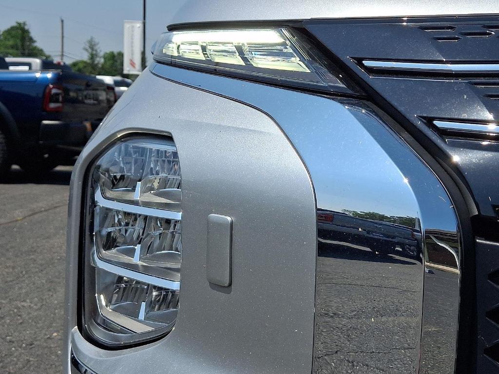 used 2022 Mitsubishi Outlander car, priced at $20,485