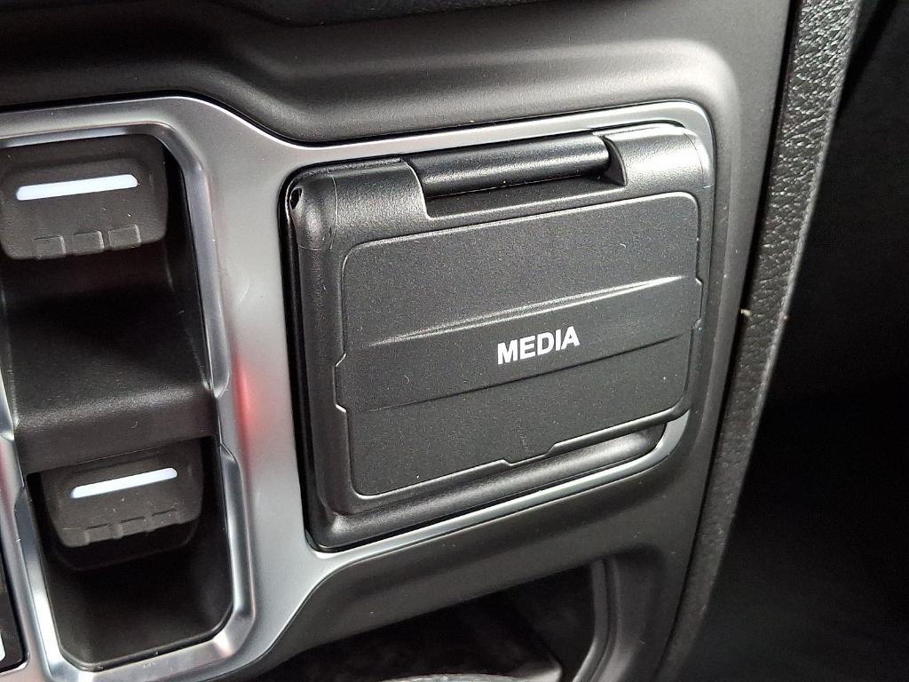 new 2026 Jeep Wrangler car, priced at $43,255