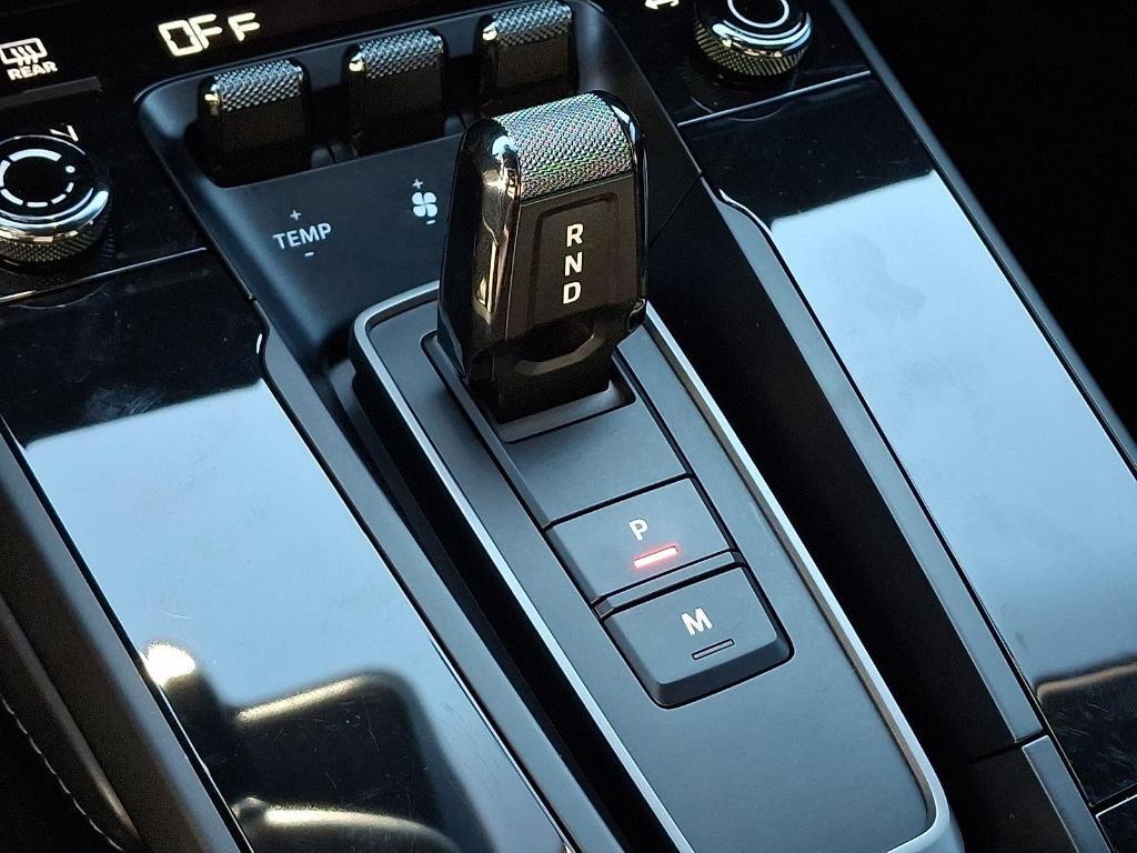 used 2022 Porsche 911 car, priced at $178,989