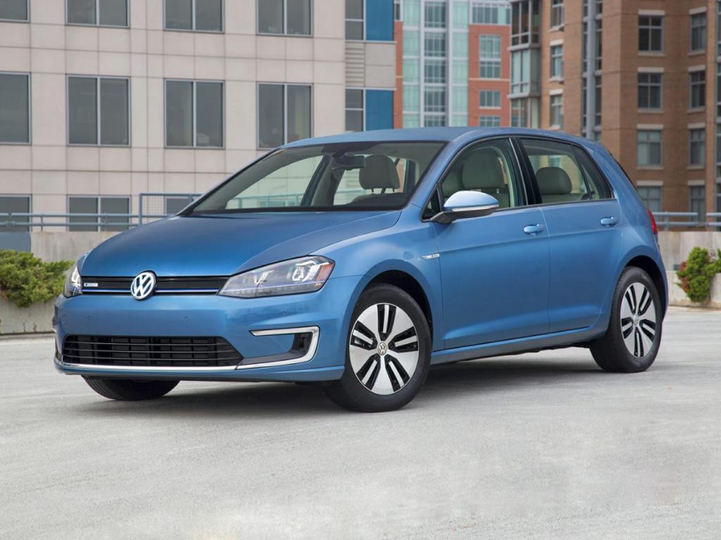 used 2016 Volkswagen e-Golf car