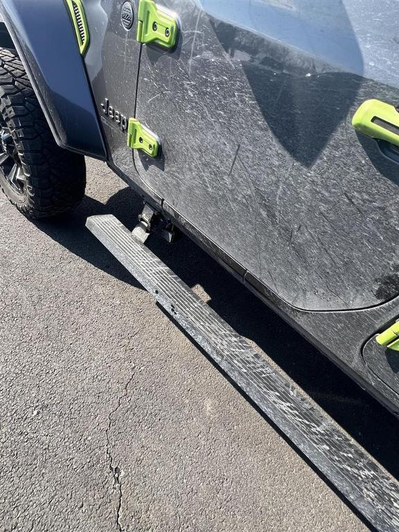 used 2022 Jeep Gladiator car, priced at $31,500