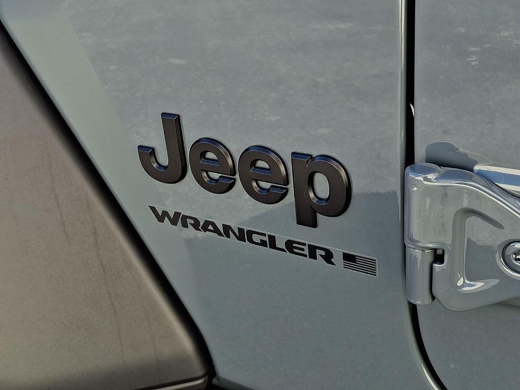 new 2026 Jeep Wrangler car, priced at $47,010