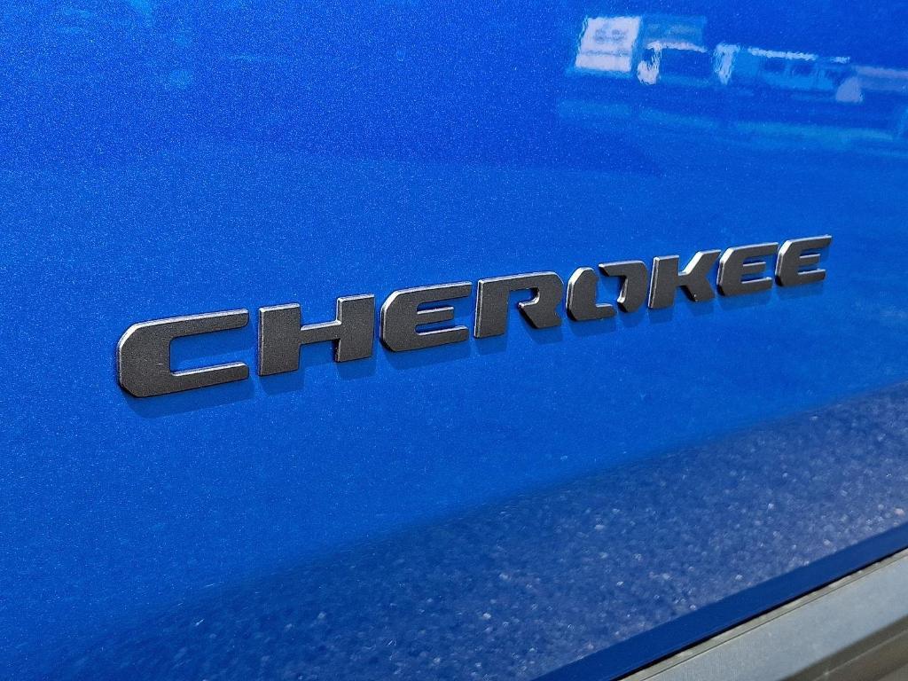 new 2026 Jeep Cherokee car, priced at $39,919