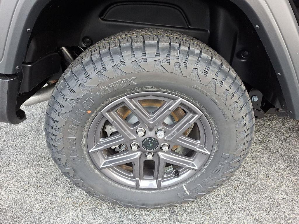 new 2026 Jeep Wrangler car, priced at $45,490